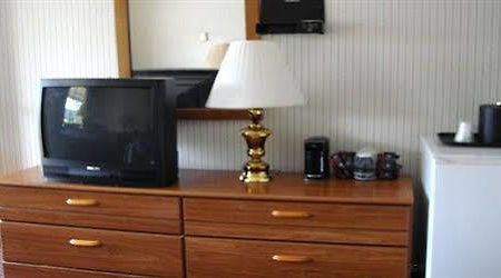 Bedford Inn Liberty Екстериор снимка