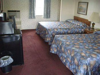 Bedford Inn Liberty Екстериор снимка